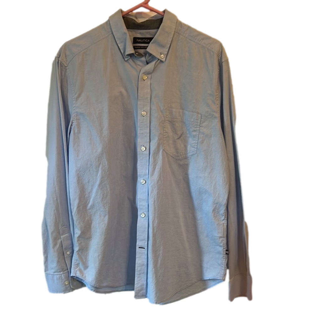 Nautica Men’s Classic Fit/ Stretch Large long sleeve button up light blue shirt